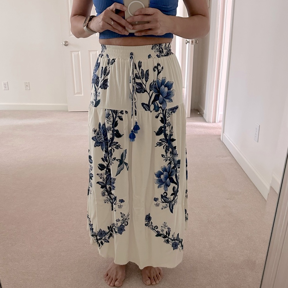 FARM Rio Cream Maxi Skirt with Blue Floral Print - Picture 1 of 6
